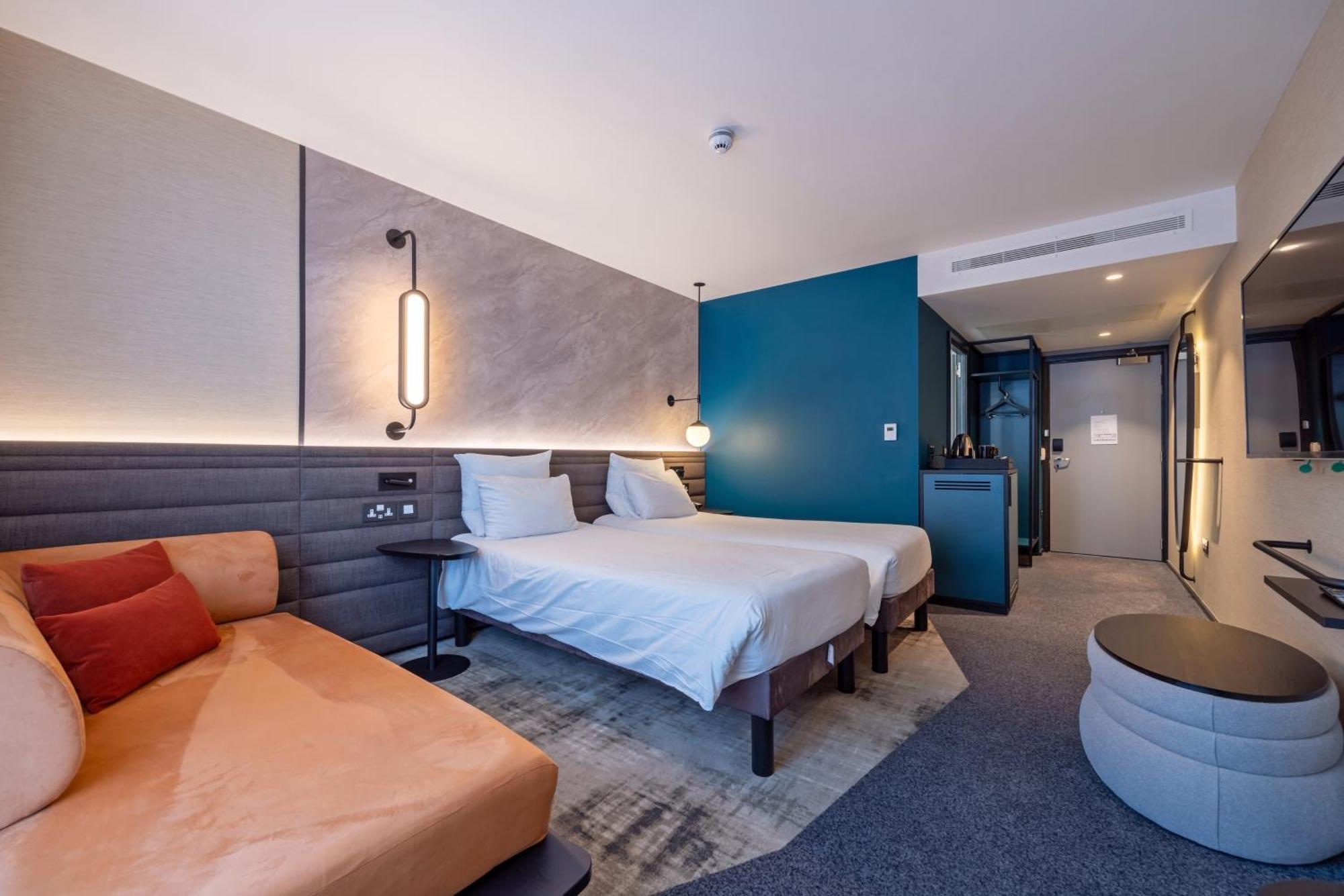Novotel Liverpool Paddington Village Екстериор снимка